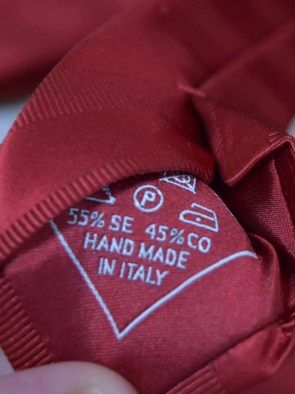 $525 BRIONI Red stripes Regimental handmade Satin silk Blend neck Tie Italy